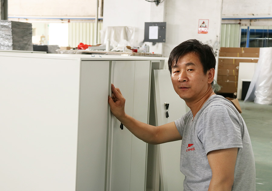 鍵特鋼制柜生產